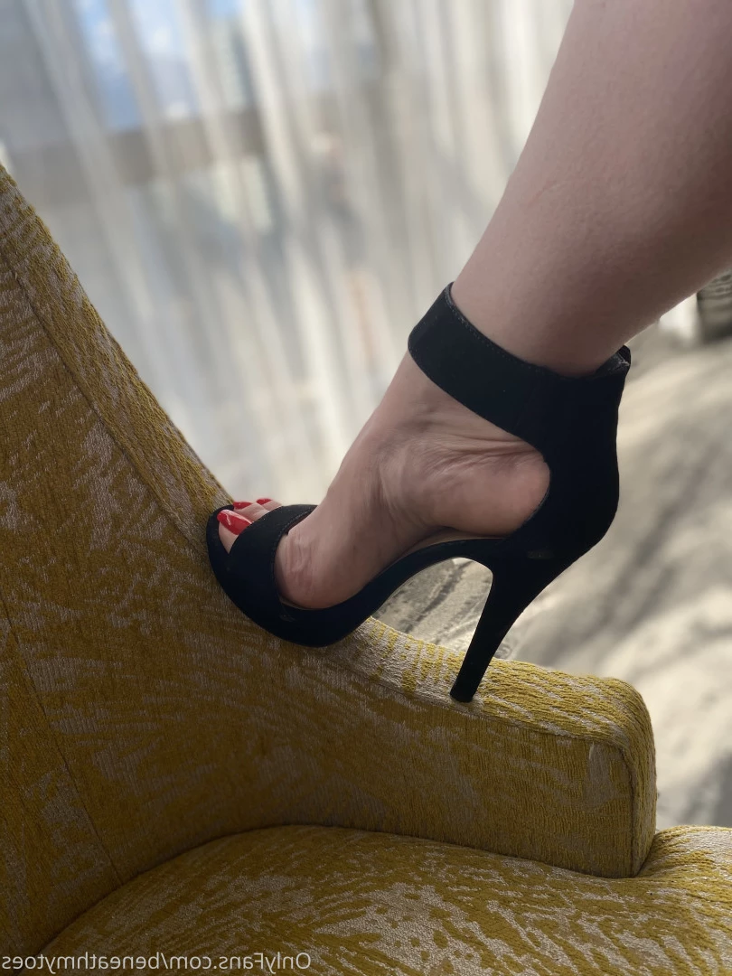 beneathmytoes Onlyfans leaked photo 7471770 on Hotleaks.tv