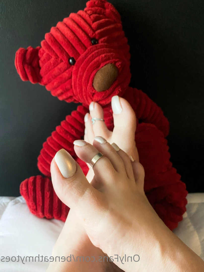 beneathmytoes Onlyfans leaked photo 7472669 on Hotleaks.tv