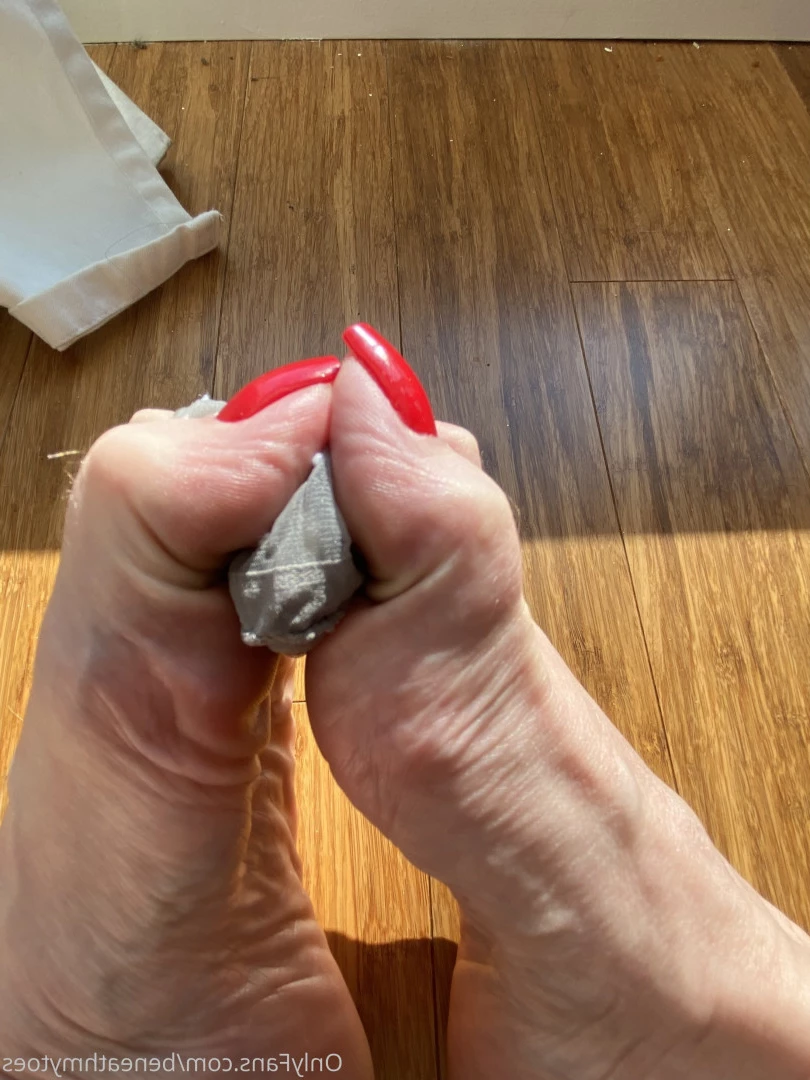 beneathmytoes Onlyfans leaked photo 7475360 on Hotleaks.tv