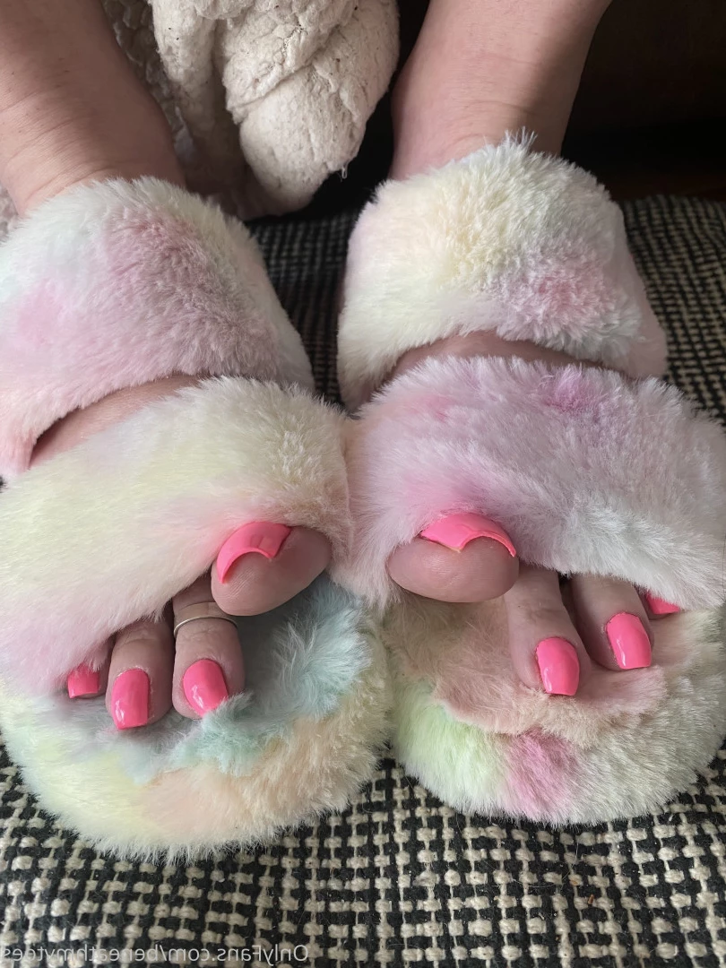beneathmytoes Onlyfans leaked photo 7475969 on Hotleaks.tv