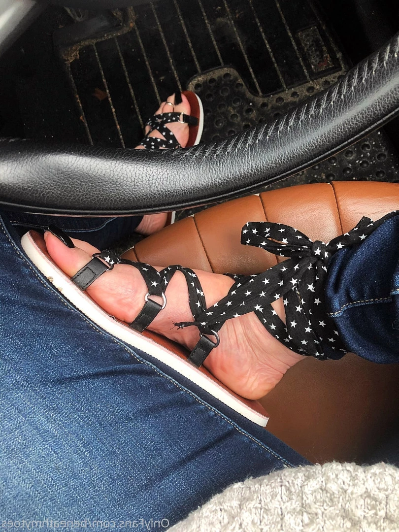 beneathmytoes Onlyfans leaked photo 7476253 on Hotleaks.tv