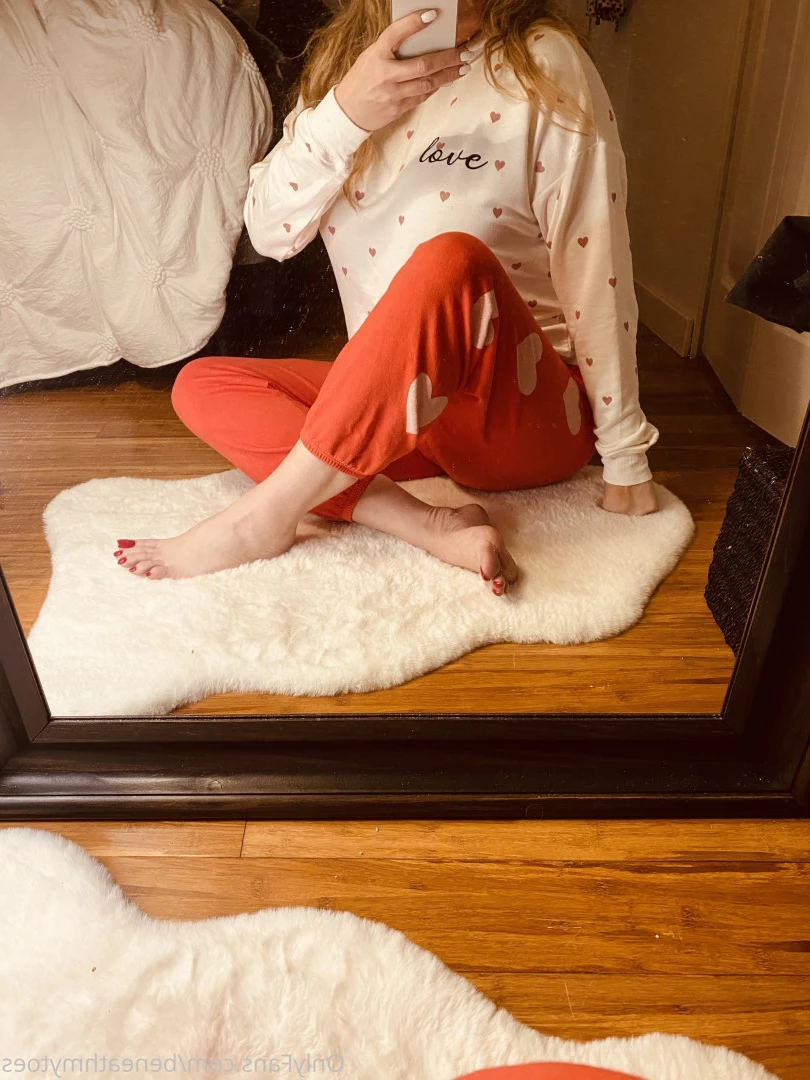 beneathmytoes Onlyfans leaked photo 7477339 on Hotleaks.tv