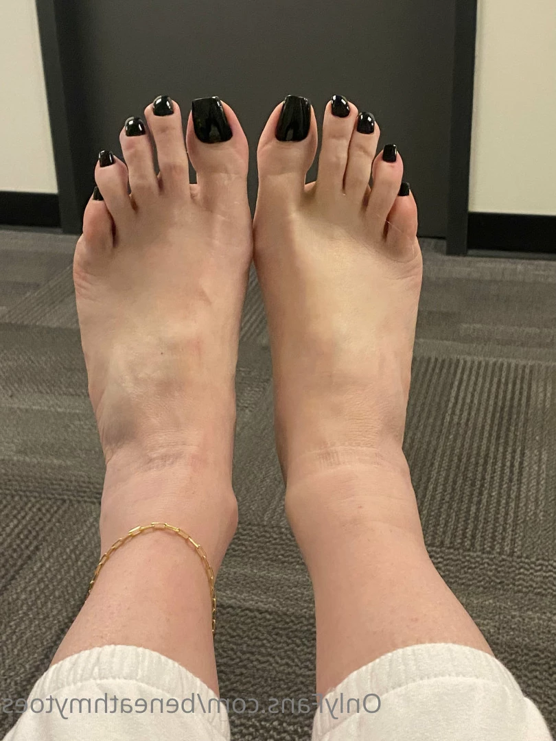 beneathmytoes Onlyfans leaked photo 7477799 on Hotleaks.tv