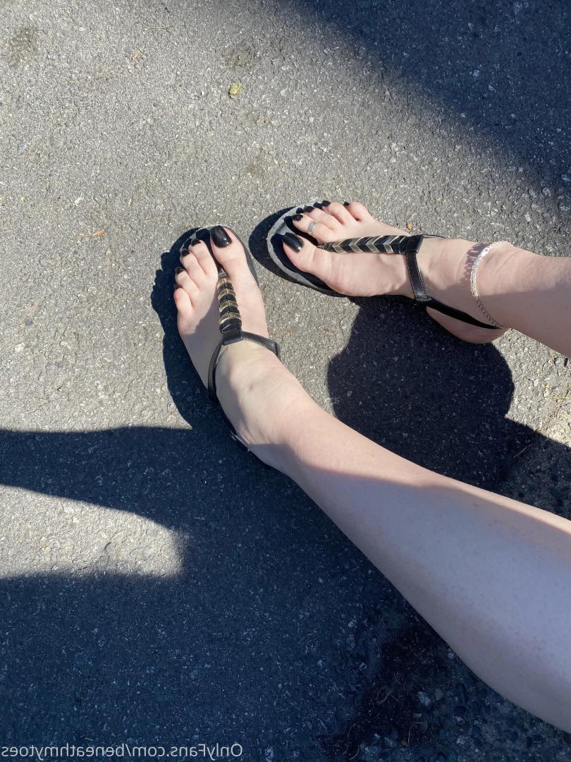 beneathmytoes Onlyfans leaked photo 7478266 on Hotleaks.tv