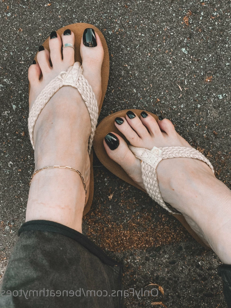 beneathmytoes Onlyfans leaked photo 7479686 on Hotleaks.tv