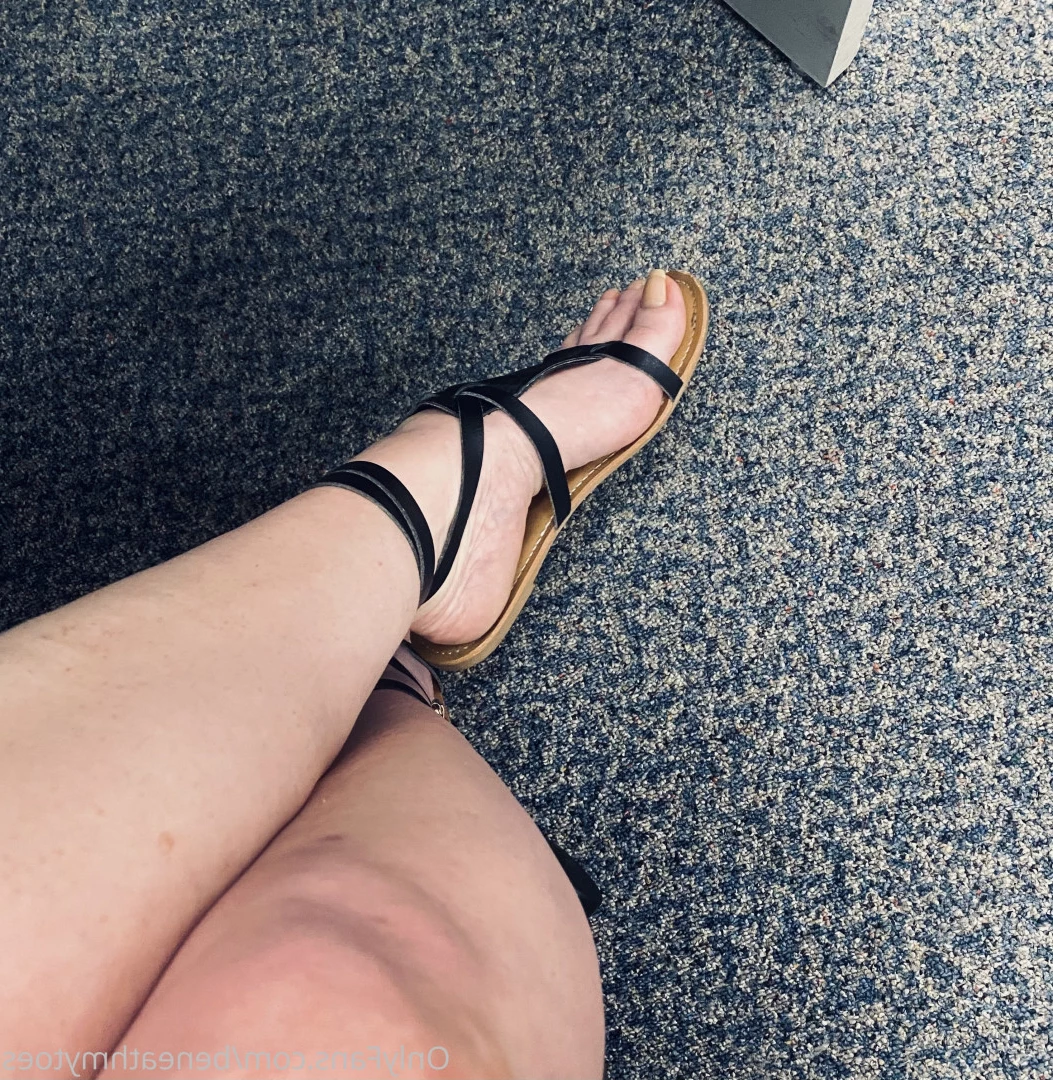 beneathmytoes Onlyfans leaked photo 7479723 on Hotleaks.tv