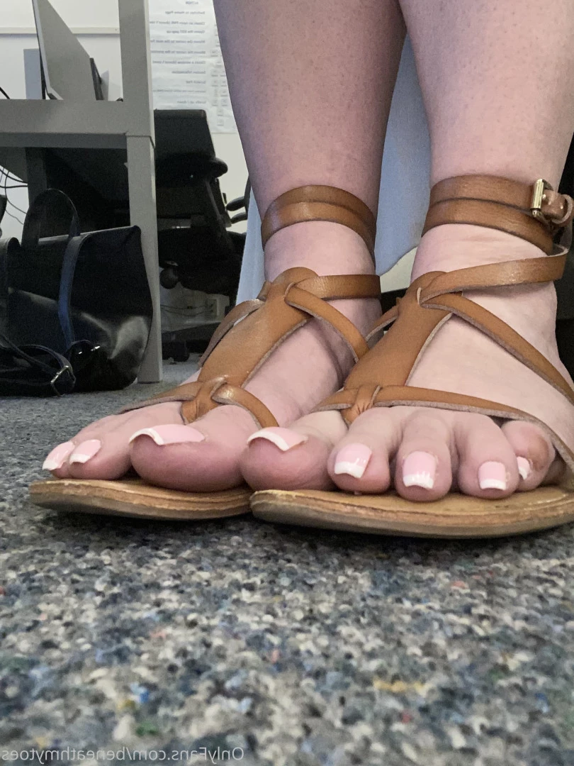 beneathmytoes Onlyfans leaked photo 7479940 on Hotleaks.tv