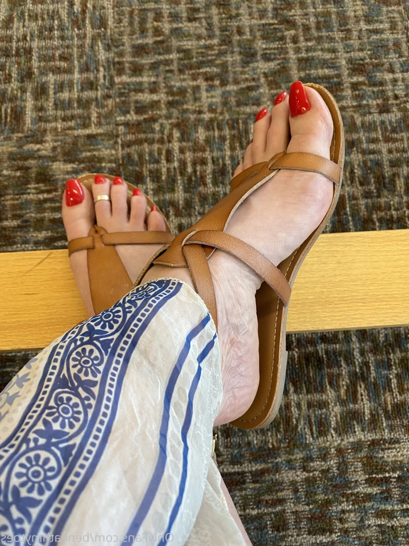 beneathmytoes Onlyfans leaked photo 7481085 on Hotleaks.tv
