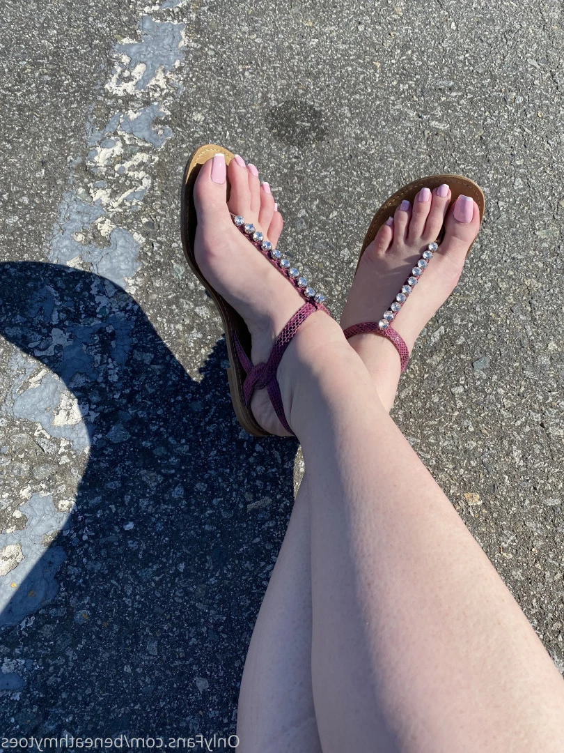 beneathmytoes Onlyfans leaked photo 7481341 on Hotleaks.tv