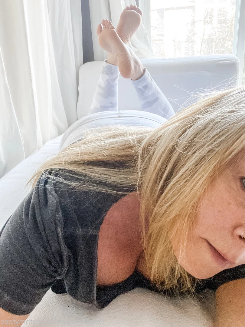 beneathmytoes Onlyfans leaked photo 7481482 on Hotleaks.tv
