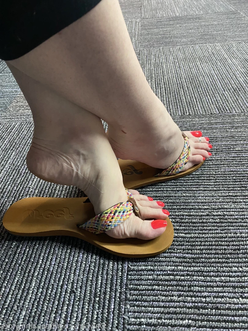 beneathmytoes Onlyfans leaked photo 7482376 on Hotleaks.tv