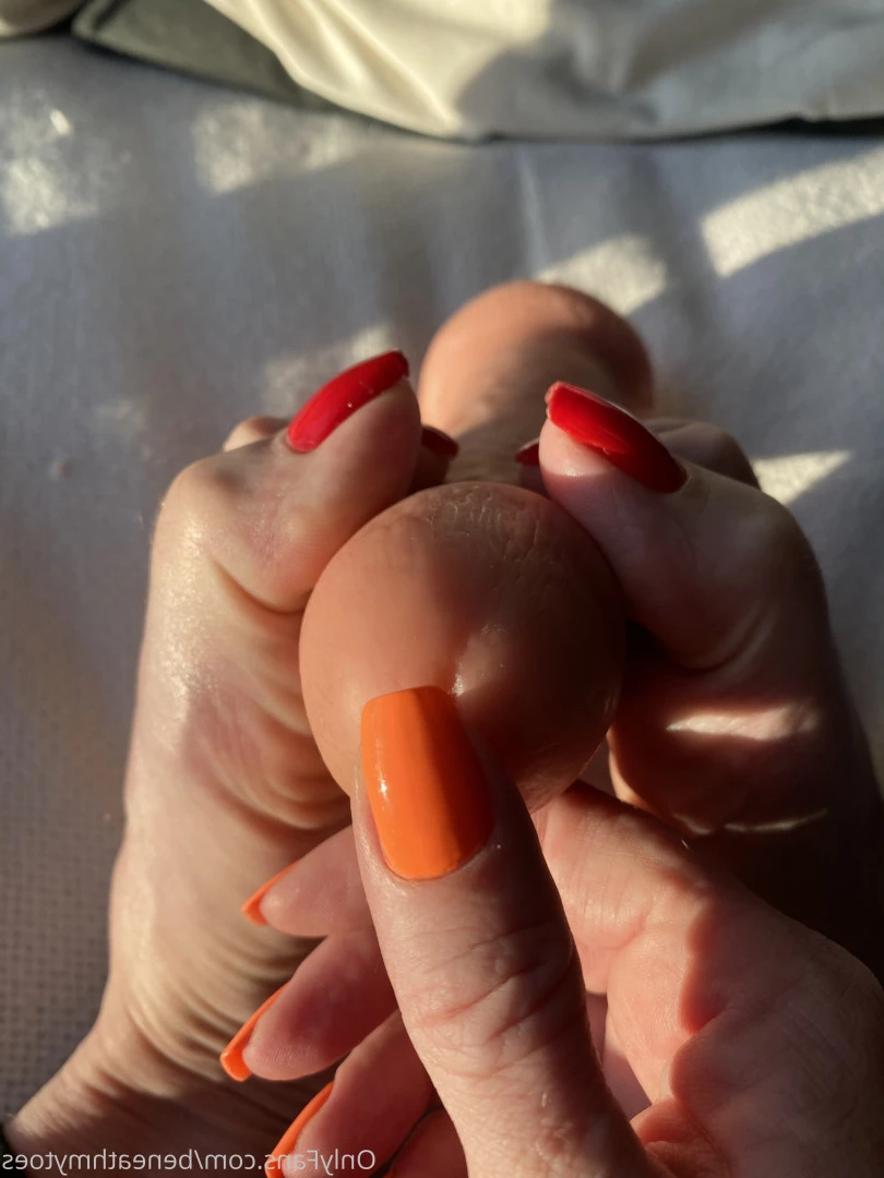 beneathmytoes Onlyfans leaked photo 7486140 on Hotleaks.tv
