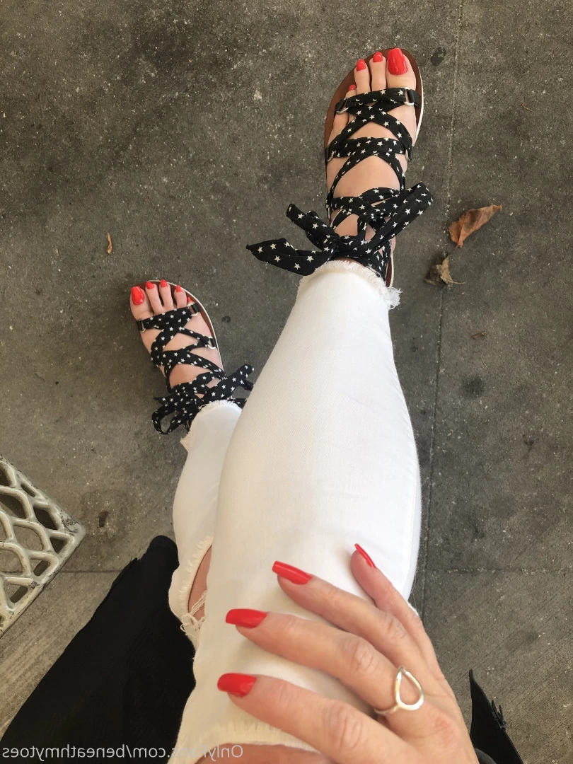 beneathmytoes Onlyfans leaked photo 7486340 on Hotleaks.tv