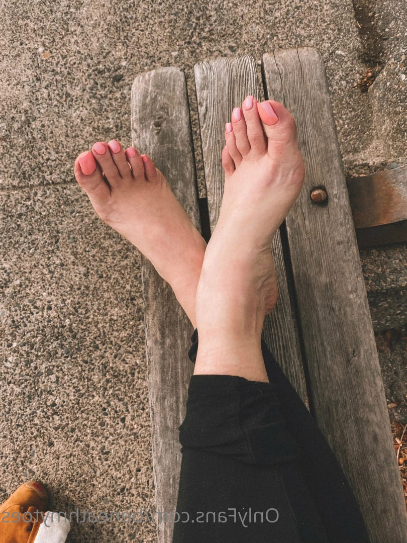 beneathmytoes Onlyfans leaked photo 7486835 on Hotleaks.tv
