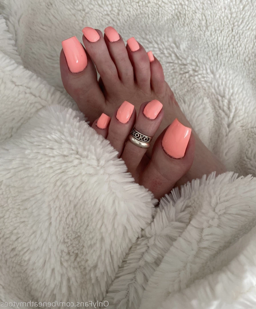 beneathmytoes Onlyfans leaked photo 7487909 on Hotleaks.tv