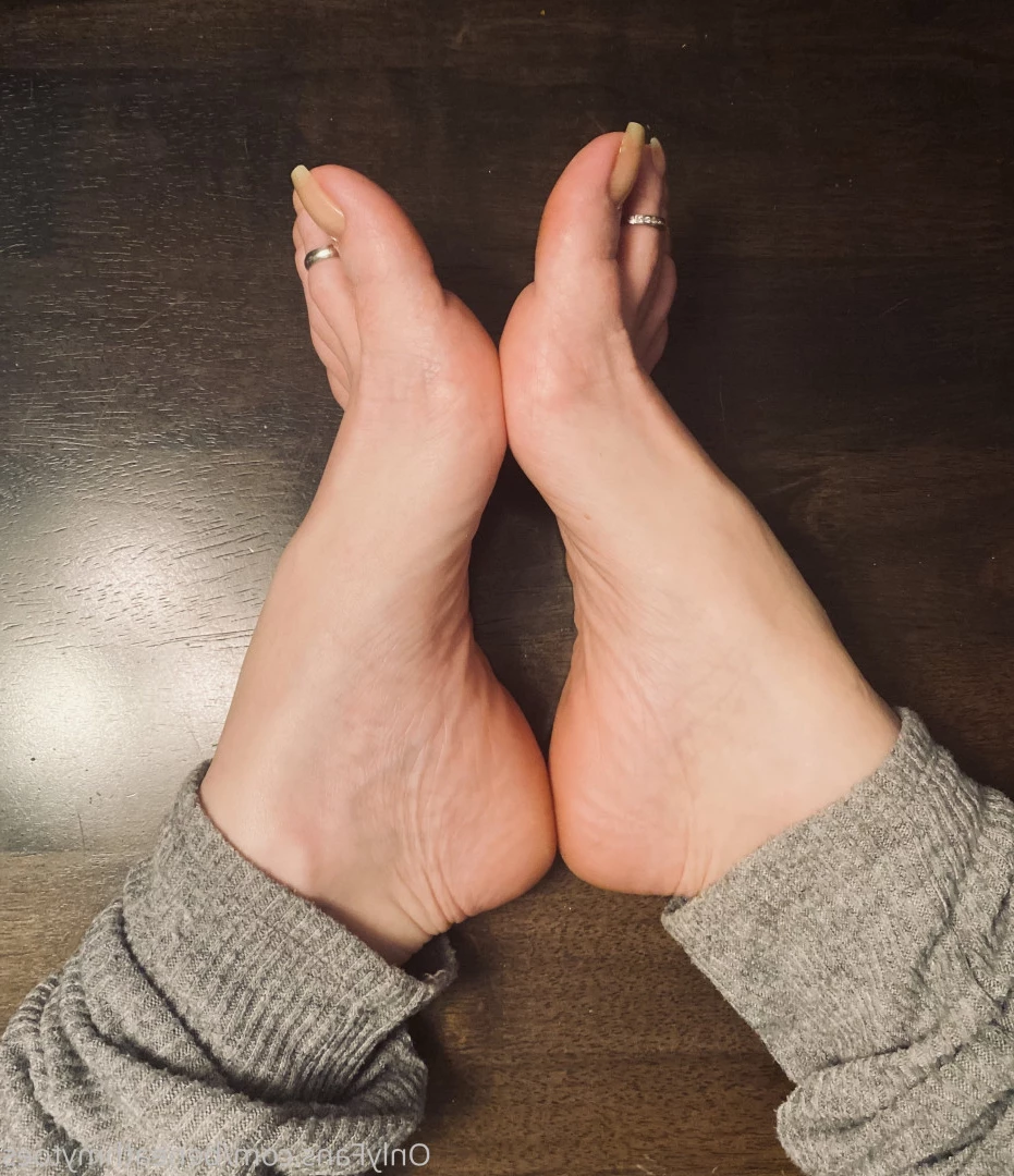 beneathmytoes Onlyfans leaked photo 7488946 on Hotleaks.tv