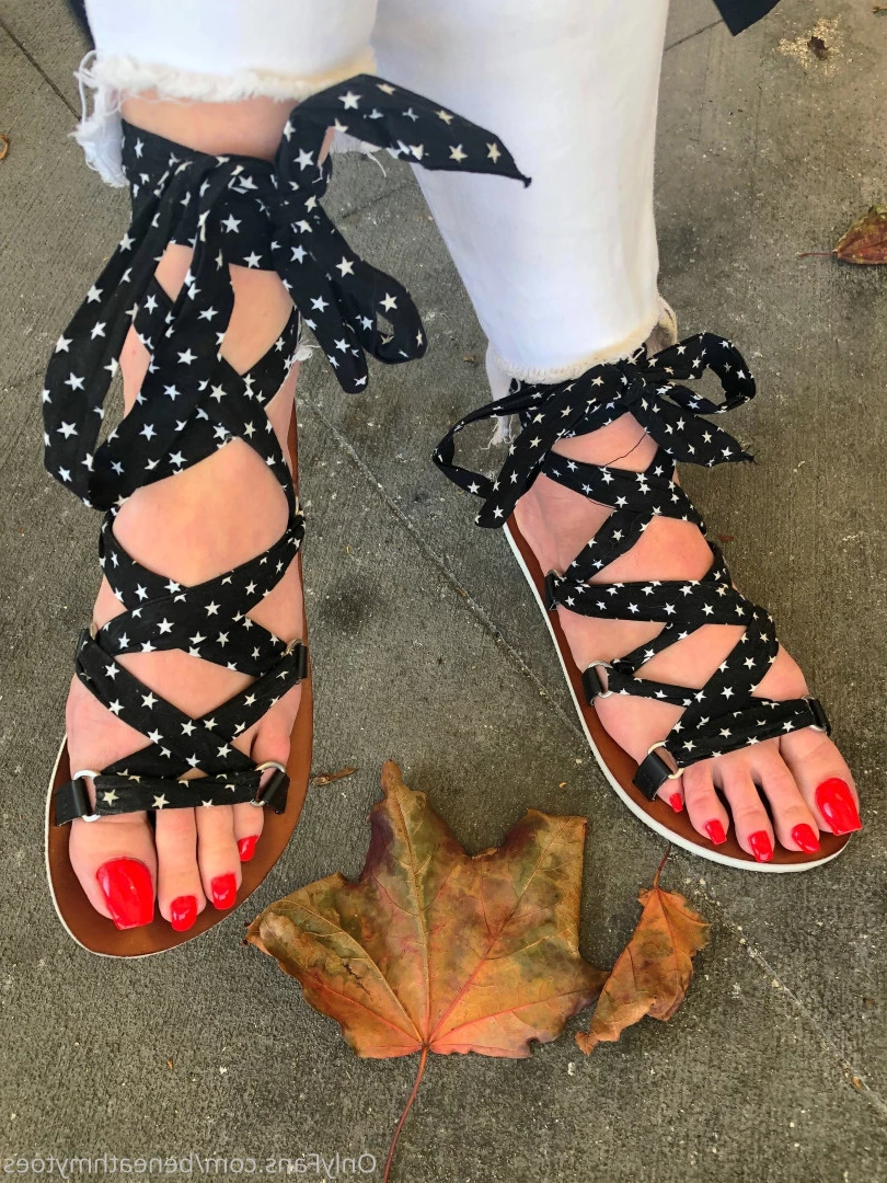 beneathmytoes Onlyfans leaked photo 7489672 on Hotleaks.tv