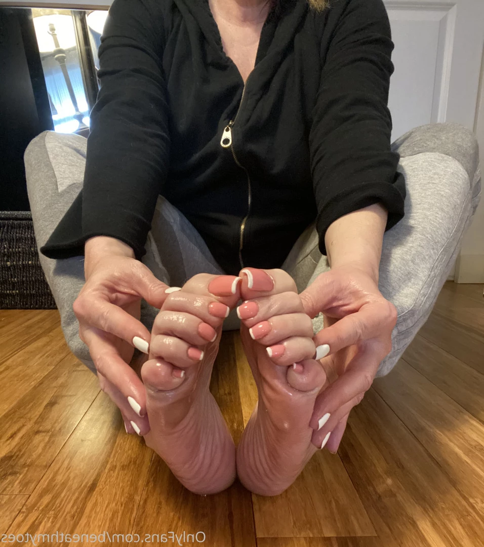 beneathmytoes Onlyfans leaked photo 7489758 on Hotleaks.tv