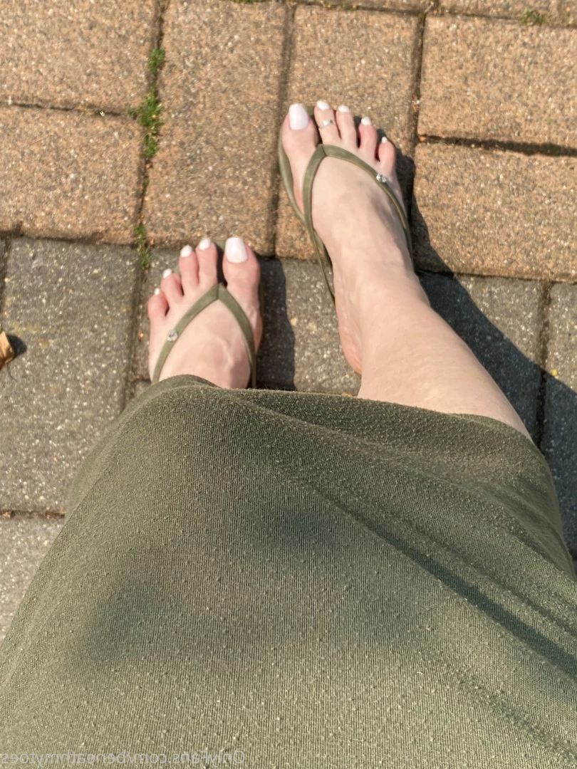 beneathmytoes Onlyfans leaked photo 7491844 on Hotleaks.tv