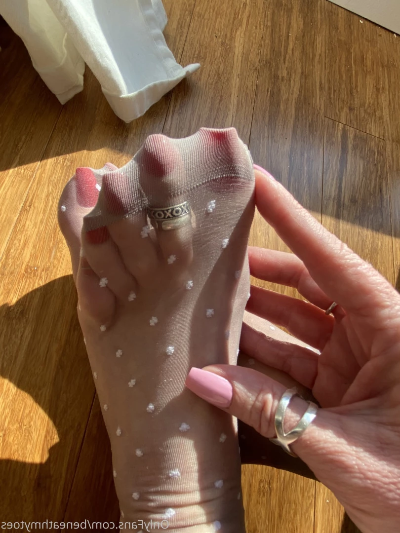 beneathmytoes Onlyfans leaked photo 7492559 on Hotleaks.tv