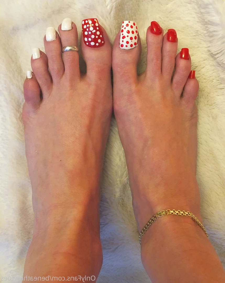 beneathmytoes Onlyfans leaked photo 7493061 on Hotleaks.tv