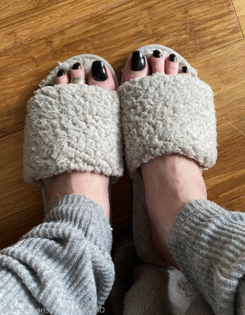beneathmytoes Onlyfans leaked photo 7495434 on Hotleaks.tv
