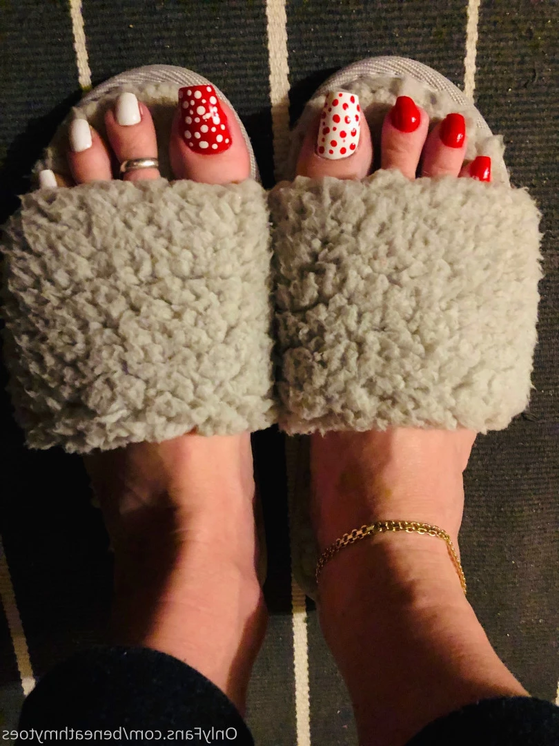 beneathmytoes Onlyfans leaked photo 7496157 on Hotleaks.tv