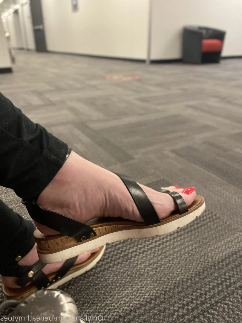 beneathmytoes Onlyfans leaked photo 7497426 on Hotleaks.tv