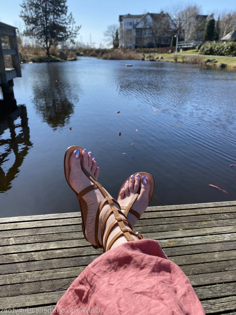 beneathmytoes Onlyfans leaked photo 7497483 on Hotleaks.tv