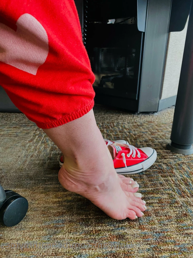 beneathmytoes Onlyfans leaked photo 7498713 on Hotleaks.tv