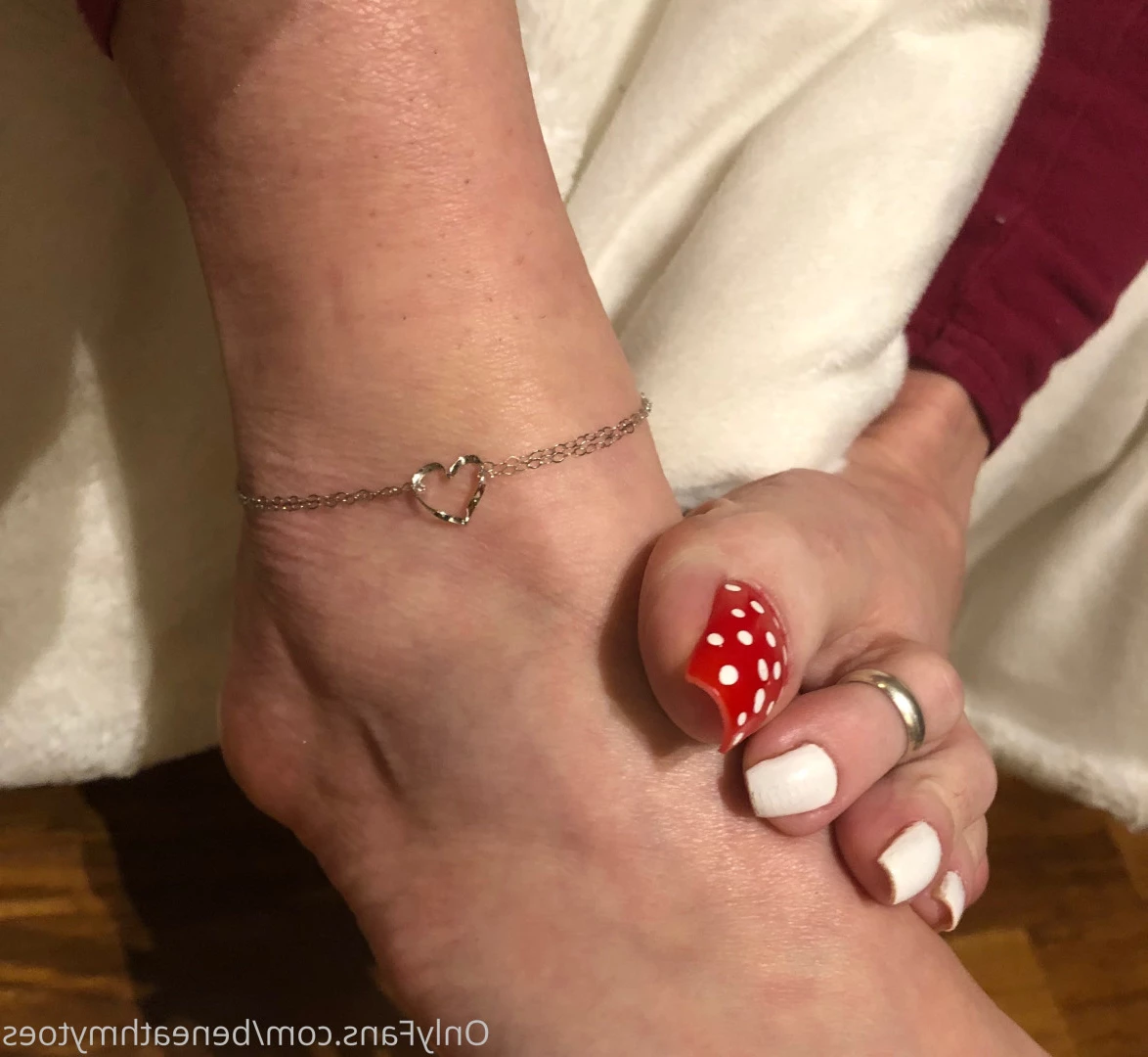 beneathmytoes Onlyfans leaked photo 7503625 on Hotleaks.tv