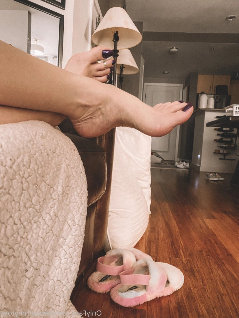 beneathmytoes Onlyfans leaked photo 7505566 on Hotleaks.tv