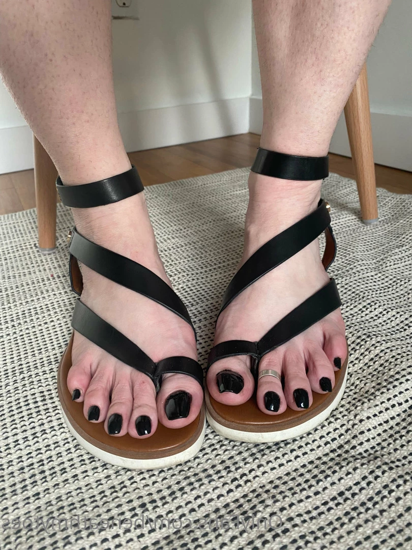 beneathmytoes Onlyfans leaked photo 7505902 on Hotleaks.tv