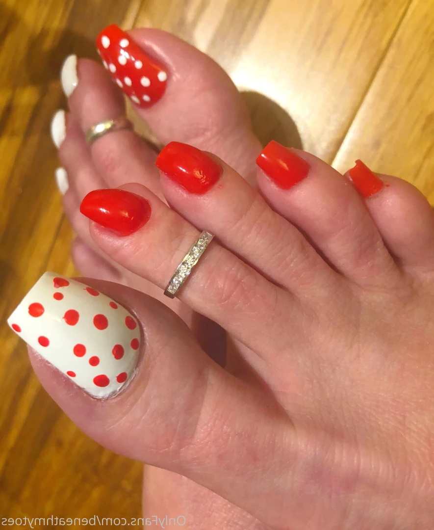 beneathmytoes Onlyfans leaked photo 7508403 on Hotleaks.tv