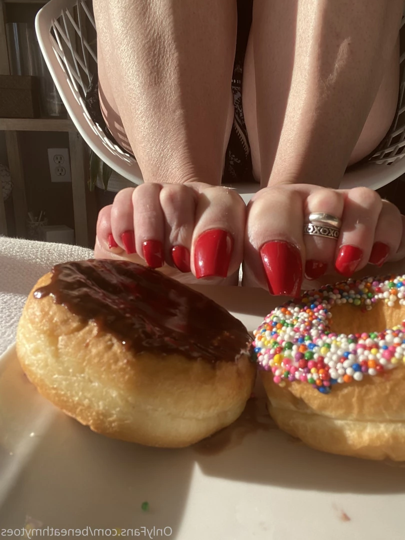 beneathmytoes Onlyfans leaked photo 7512149 on Hotleaks.tv