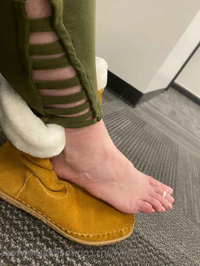 beneathmytoes Onlyfans leaked photo 7512178 on Hotleaks.tv