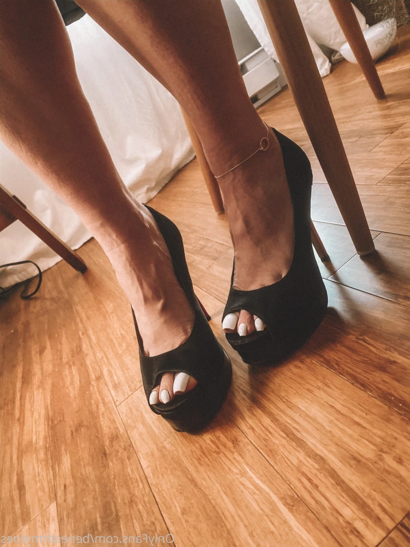 beneathmytoes Onlyfans leaked photo 7513324 on Hotleaks.tv