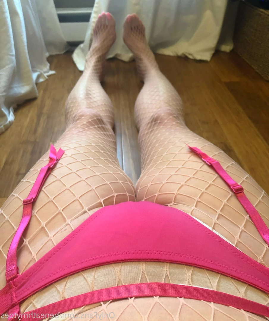 beneathmytoes Onlyfans leaked photo 7513965 on Hotleaks.tv