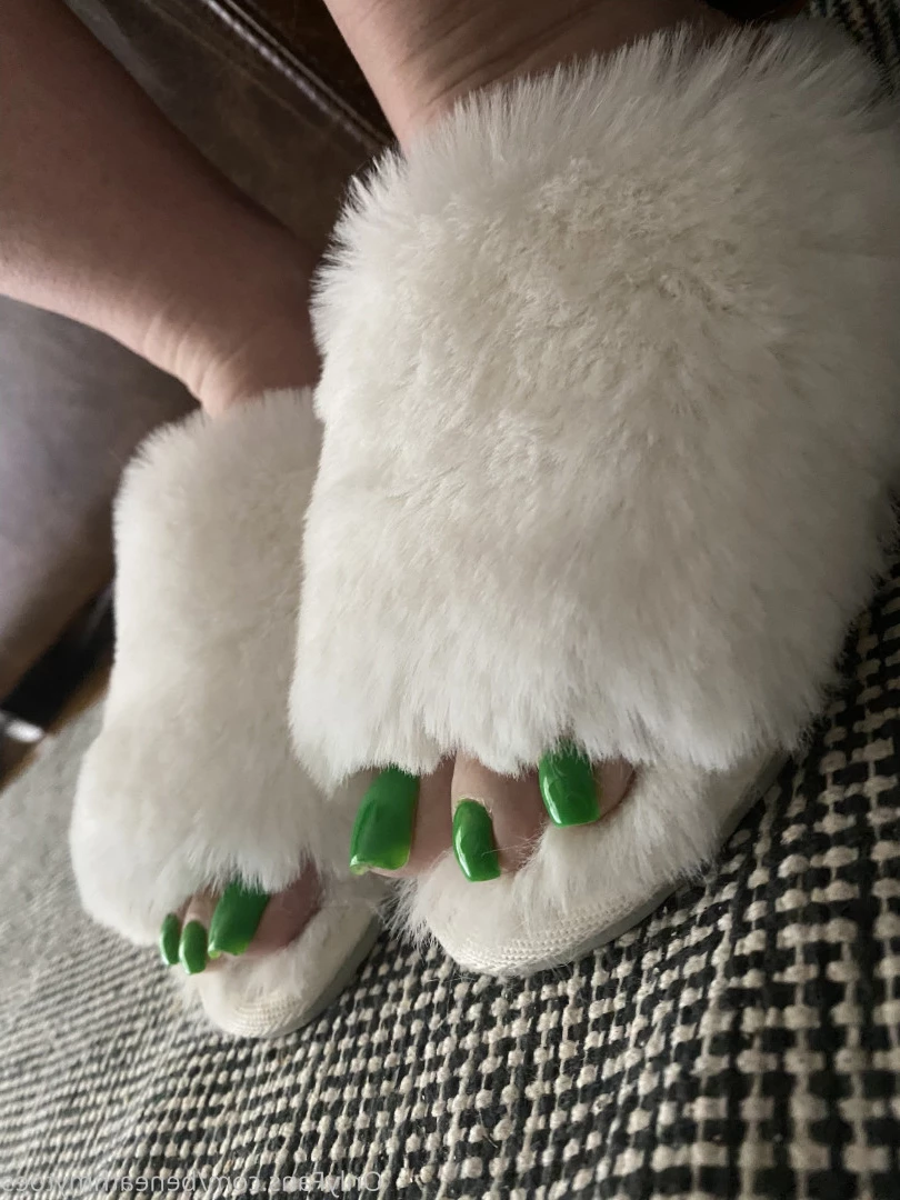 beneathmytoes Onlyfans leaked photo 7515016 on Hotleaks.tv