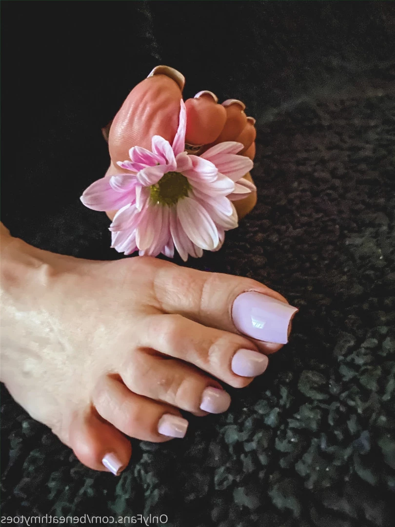 beneathmytoes Onlyfans leaked photo 7517669 on Hotleaks.tv