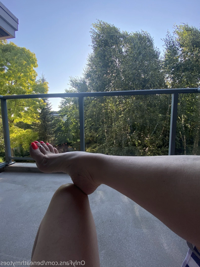 beneathmytoes Onlyfans leaked photo 7519180 on Hotleaks.tv