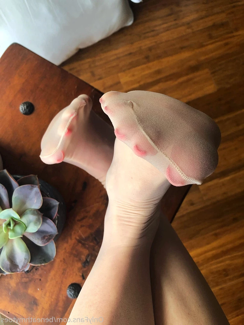 beneathmytoes Onlyfans leaked photo 7519431 on Hotleaks.tv