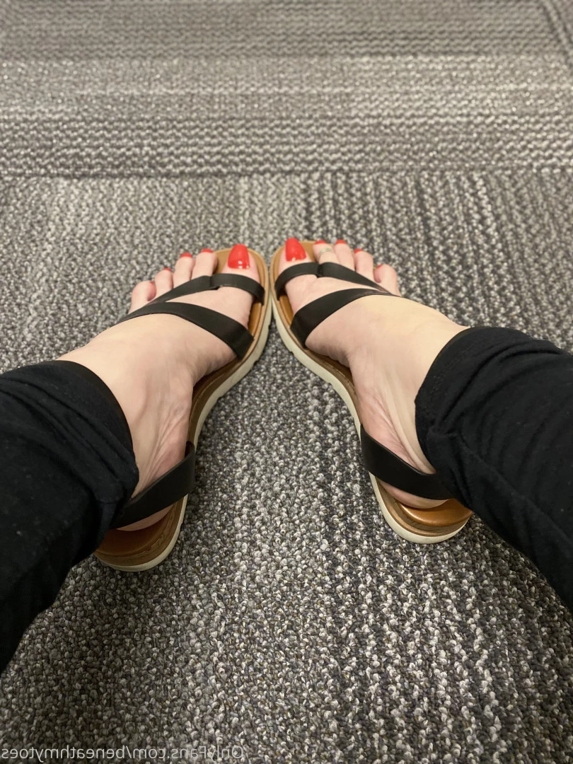 beneathmytoes Onlyfans leaked photo 7526860 on Hotleaks.tv