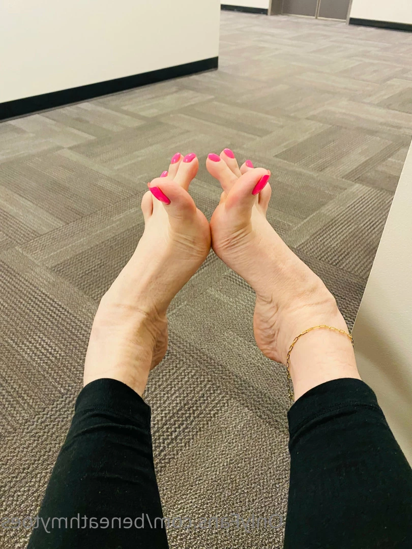 beneathmytoes Onlyfans leaked photo 7526891 on Hotleaks.tv