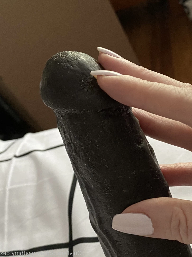 beneathmytoes Onlyfans leaked photo 7527854 on Hotleaks.tv