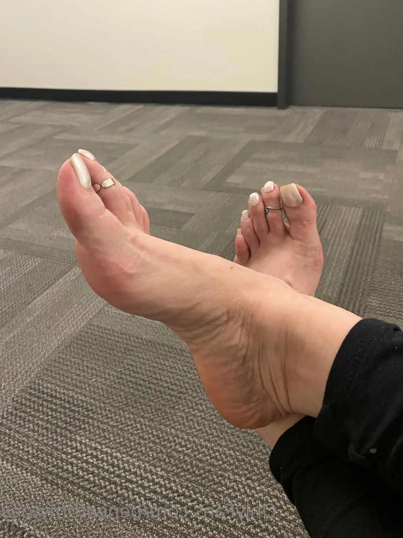 beneathmytoes Onlyfans leaked photo 7528678 on Hotleaks.tv