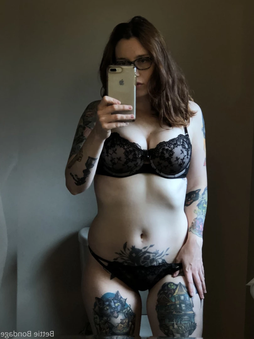 Bettie Bondage [ bettie_bondage ] Onlyfans leaked photo 13852184 on Hotleaks.tv