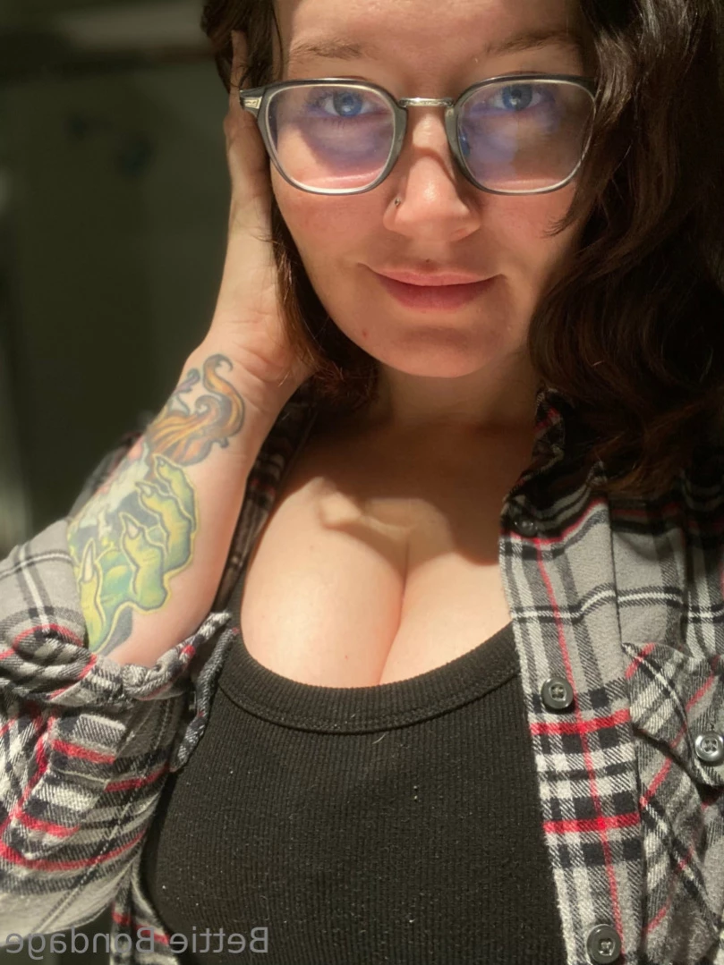 Bettie Bondage [ bettie_bondage ] Onlyfans leaked photo 16061397 on Hotleaks.tv