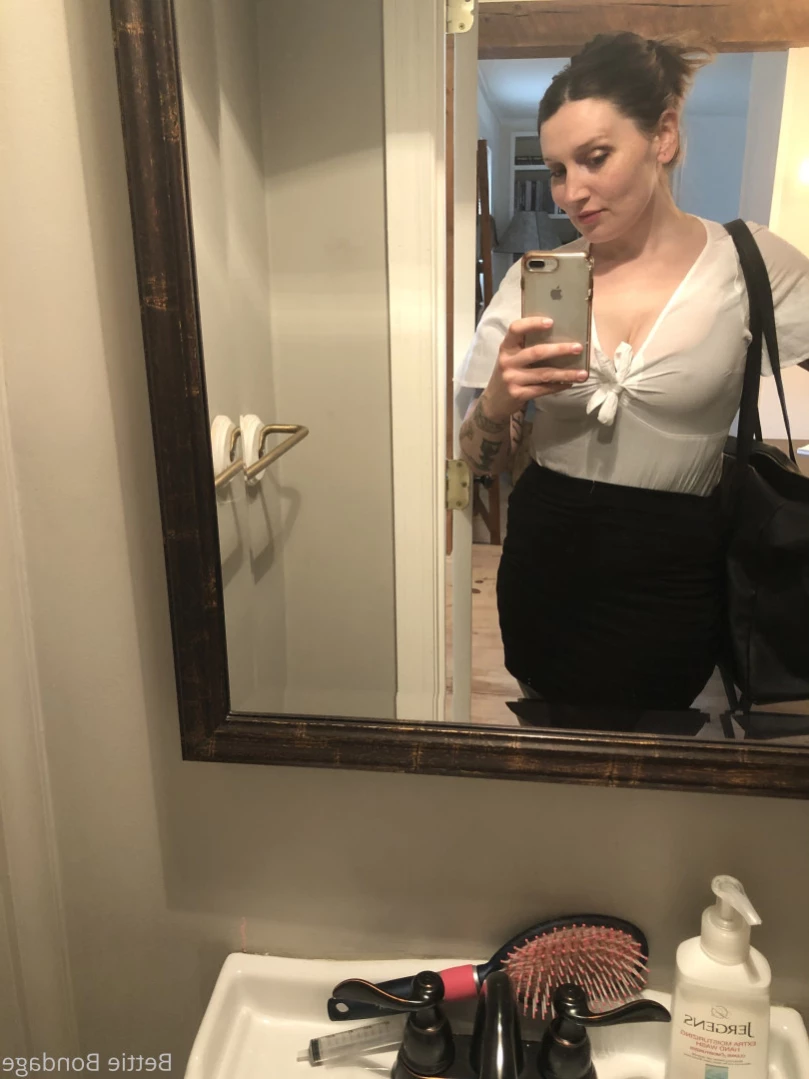 Bettie Bondage [ bettie_bondage ] Onlyfans leaked photo 16133292 on Hotleaks.tv