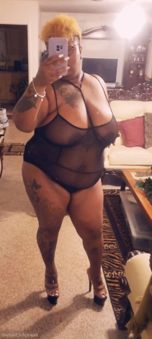 beautyful_footsies [ bfootsies ] Onlyfans leaked photo 6432927 on Hotleaks.tv